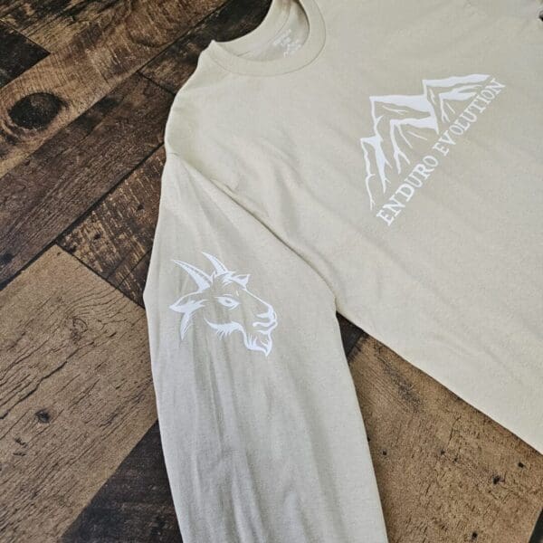 A white long sleeve shirt with the words " mountain life ".