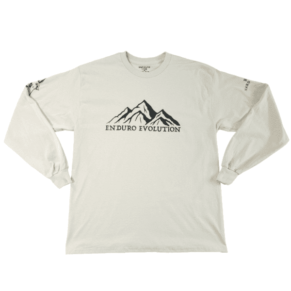 A long sleeve t-shirt with the words enduro evolution on it.