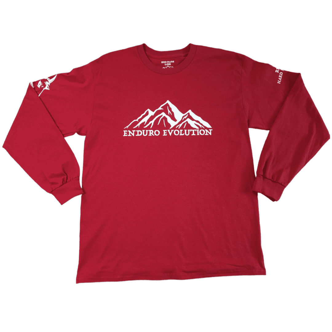 A red long sleeve shirt with the words " enduro evolution ".